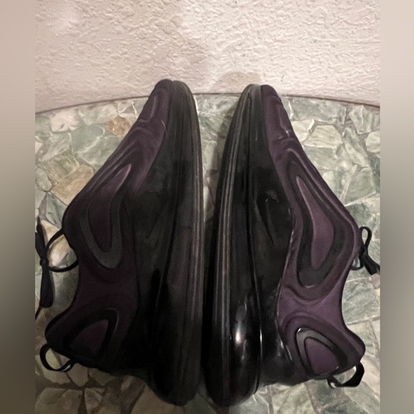🔥NIKE AIR MAX 720 'TOTAL ECLIPSE' RARE - Picture 9 of 10